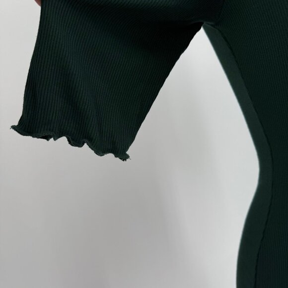 Heart & Hips Womens S Ribbed Green Dress W/ Rose Embroidery & Scalloped Hem - Picture 8 of 11